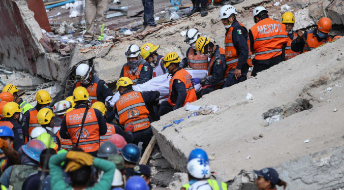 Reporte oficial ubica en 4.490 los fallecidos por el doble terremoto en Venezuela