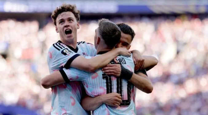 Bélgica deja el Mundial sin los anfitriones y se medirá a España por un lugar en semifinales