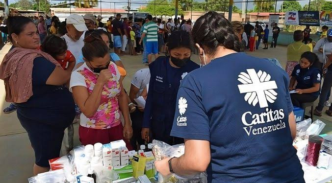 Cáritas de Venezuela brinda acompañamiento directo a unas 26 mil familias damnificadas
