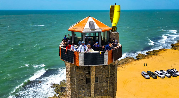 Gobernador Caldera junto a la FANB reinaugura Faro Estratégico «Punta Perret» en Castilletes