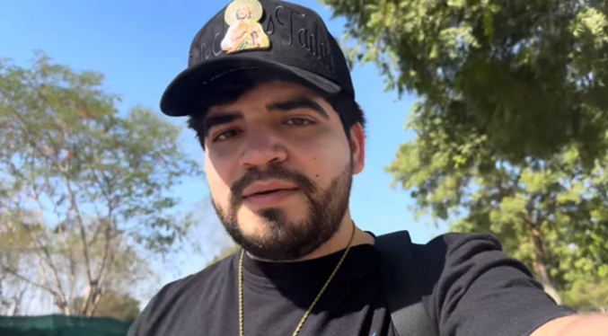 Asesinan a influencer mexicano durante transmisión en vivo