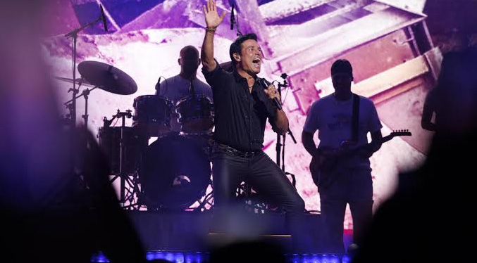 Más de cien figuras latinas recaudan fondos en Miami en concierto por Venezuela y Colombia