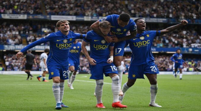 La ofensiva del Chelsea sigue opacando los problemas defensivos