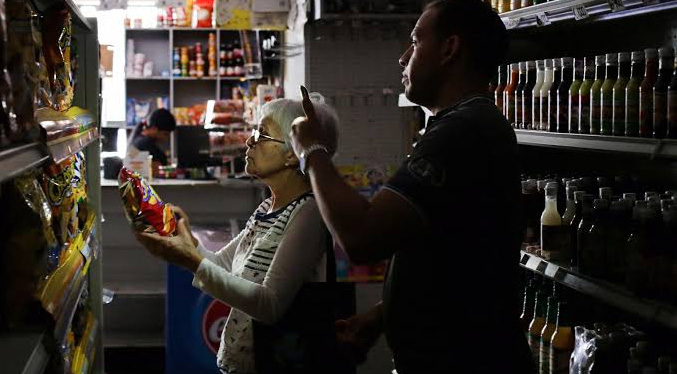 Sector comercial venezolano exige un calendario del racionamiento eléctrico por la crisis