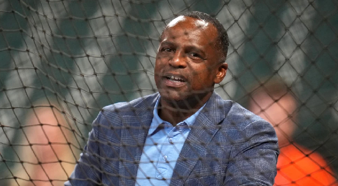Astros y el gerente general Dana Brown acuerdan separarse de mutuo acuerdo