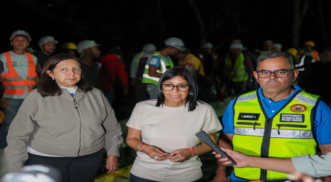 Delcy Rodríguez supervisó labores de despeje en zonas de Caracas