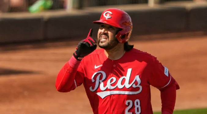 Eugenio Suárez fue puesto en waivers por los Rojos de Cincinnati