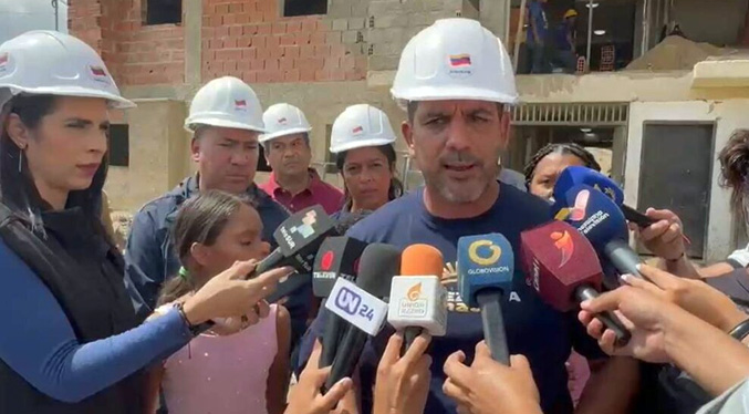 Un total de 35 estructuras de La Guaira serán demolidas en los próximos días