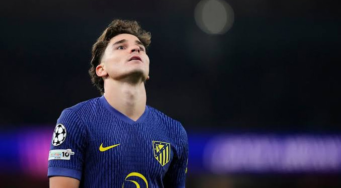 Julián Álvarez se unió a los entrenamientos del Atlético tras la polémica sobre su futuro