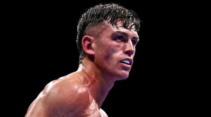 Boxeador irlandés se mantiene en estado crítico tras sufrir brutal nocaut