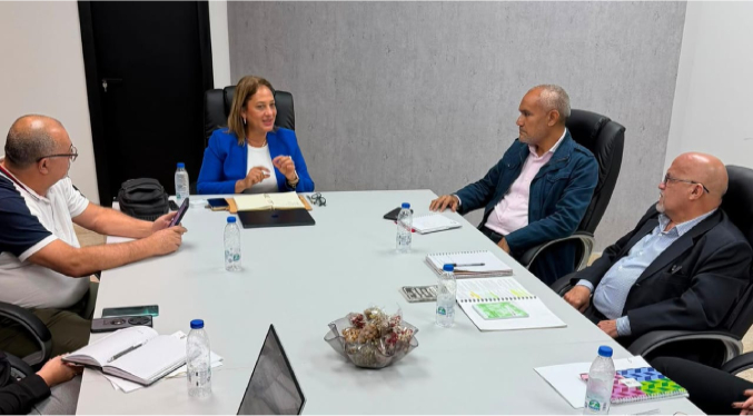 Alcaldía de Maracaibo y Colegio de Contadores coordinan campaña de cultura tributaria