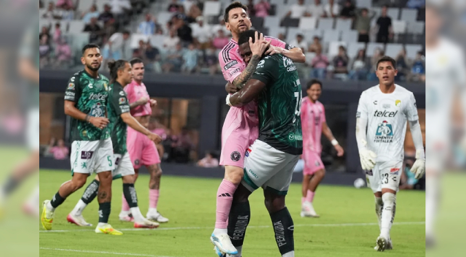 León supera 3-2 al Inter Miami; Messi vuelve tras muerte de su padre