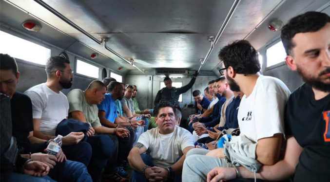 Trasladan a más de 100 presos de alta peligrosidad de una cárcel colombiana