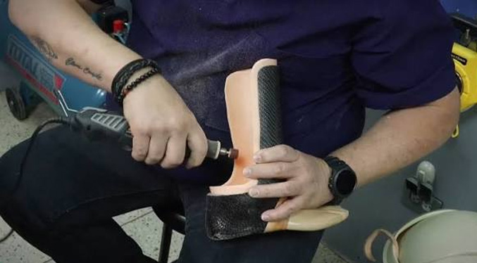Taller en Caracas fabricará prótesis para víctimas del terremotos