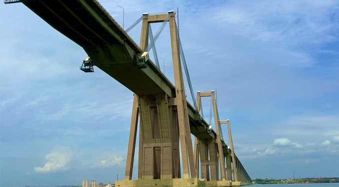 Corzutur fortalece motor turístico zuliano: Recorrido lacustre bajo el puente cada fin de semana