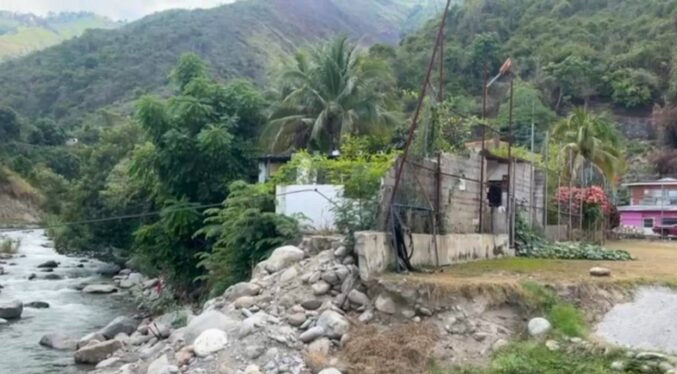 El cauce del río Motatán amenaza a más de 200 familias vulnerables en Valera