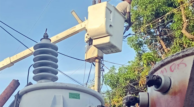 Alcaldía de Maracaibo culmina esta semana la instalación de 150 transformadores