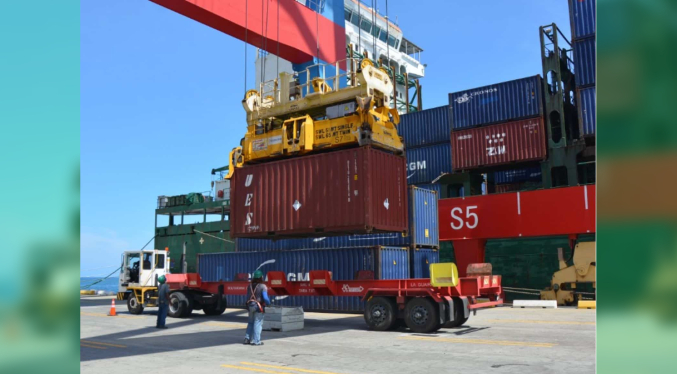 Solo el 8,3 % de los agentes aduaneros están activos en el Puerto La Guaira