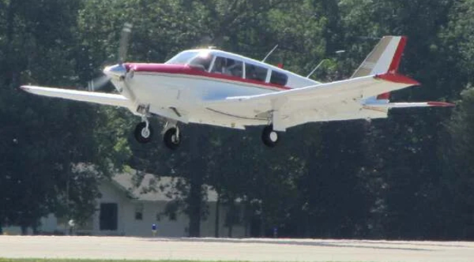 Avioneta se estrella en aguas poco profundas de Alaska y mueren sus cuatro ocupantes