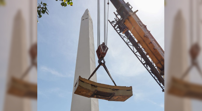 Alcaldia inicia restauración del Obelisco de la Plaza de la República