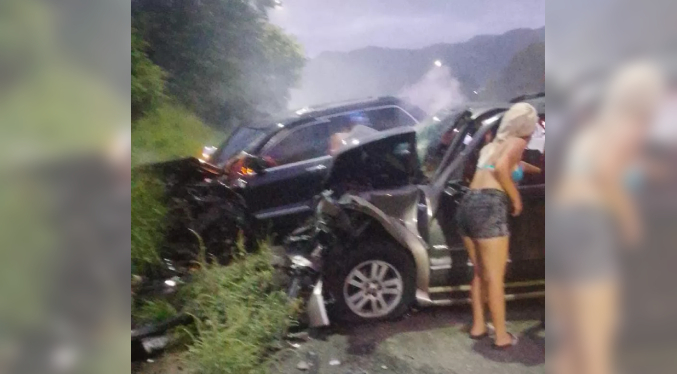 Un muerto y cinco heridos dejó accidente en la autopista Puerto Cabello-Valencia