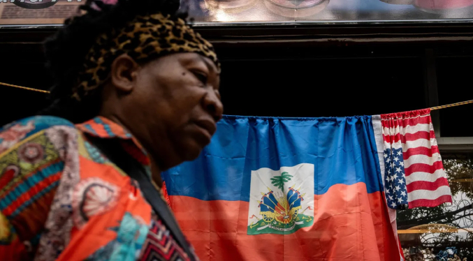 ICE coloca grillete electrónico a haitianos tras el fin del TPS: “Es humillante”