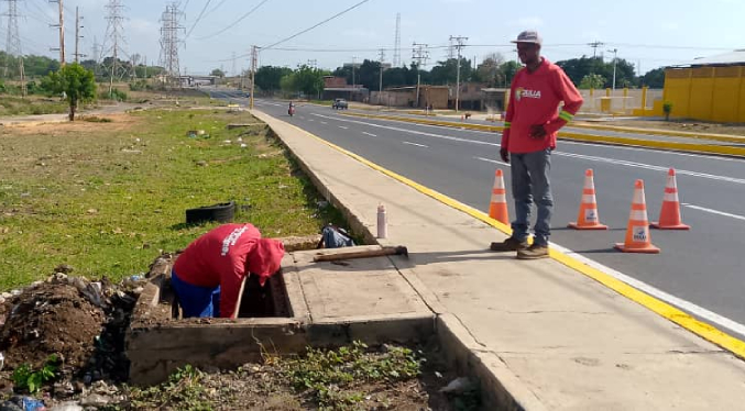 Gobernación del Zulia optimiza sistema de drenajes en la Circunvalación 3 a través del Iara
