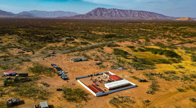 Gobernador Caldera fortalece la educación en la frontera zuliana con tres escuelas para el pueblo wayuu