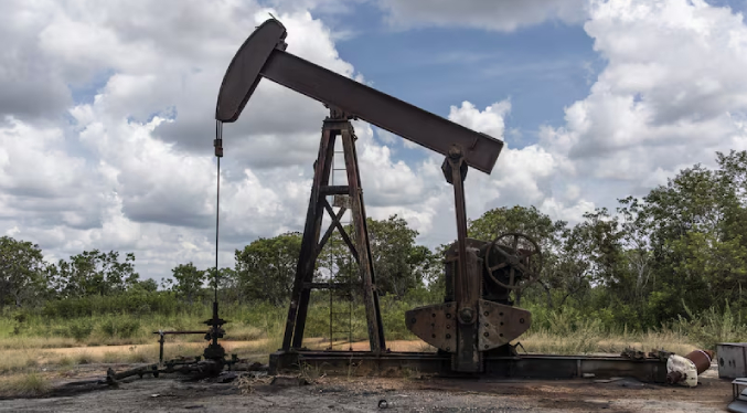 Carlos Mendoza Potellá: Venezuela tiene 17.000 pozos petroleros «abandonados»