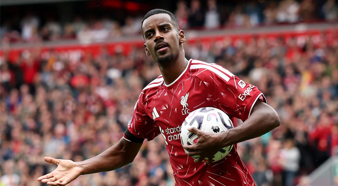 Isak asegura los tres puntos para Liverpool