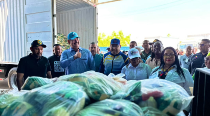 Gobernador Caldera arranca el Plan de Distribución de Alimentación Escolar para 550 mil estudiantes en Zulia