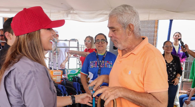 Parroquia Eclesiástica Santísimo Sacramento recibe jornada integral y su cerca perimetral de la Alcaldía de Maracaibo