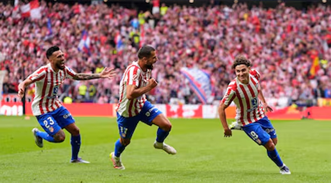 Atlético se impune en el derby frente al Real Madrid