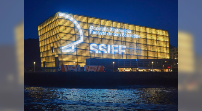 Naomi Watts, Brad Pitt y una miniserie de Larraín iluminan el Festival de San Sebastián