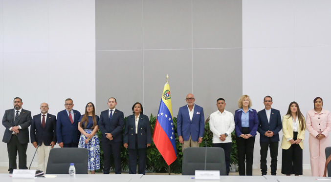 Gobierno confirma nueva ronda de conversaciones con la oposición para este 15-Sep