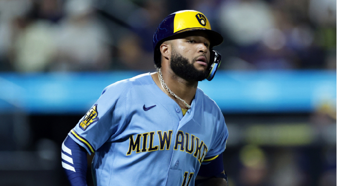 Jackson Chourio iguala su tope de 21 jonrones en una temporada