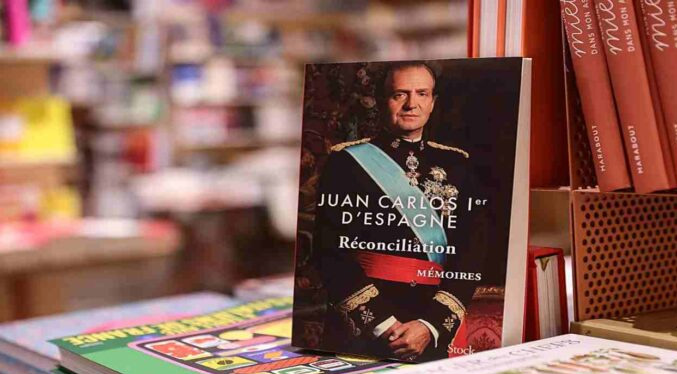 Juan Carlos I ve sus memorias como «último legado» a España a donde «siempre» pertenecerá