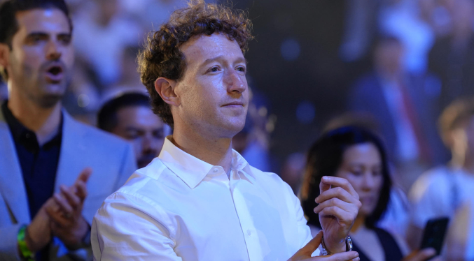 Zuckerberg se opone a frenar la IA: Mercado y leyes bastan