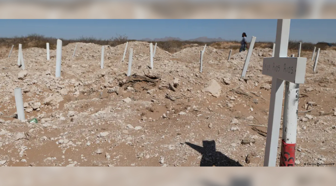 México entierra 117 cuerpos en fosa común de Ciudad Juárez