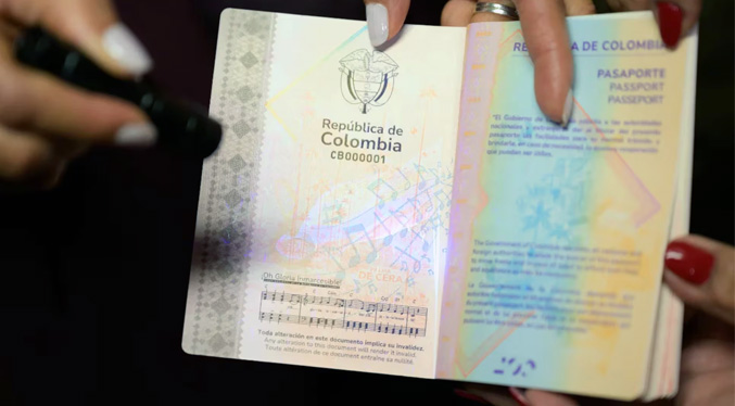 Desmontan una red por vender identidades colombianas para facilitar viajes a EEUU