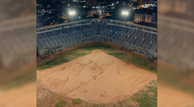 Con éxito se ejecutó prueba de luminarias en el estadio Alejandro Borges