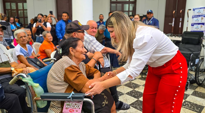 Beneficiarios de ayudas sociales en Zulia destacan la eficacia del 1×10 del Buen Gobierno y la gestión regional