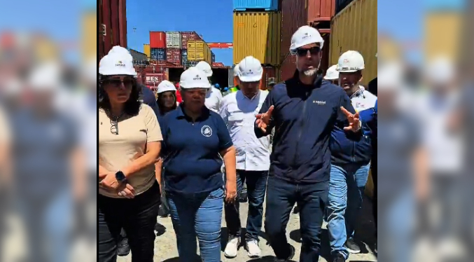 Seniat supervisa reactivación del Puerto de La Guaira tras los terremotos de junio