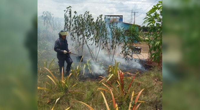 Incendios en Trujillo amenazan viviendas y redes eléctricas
