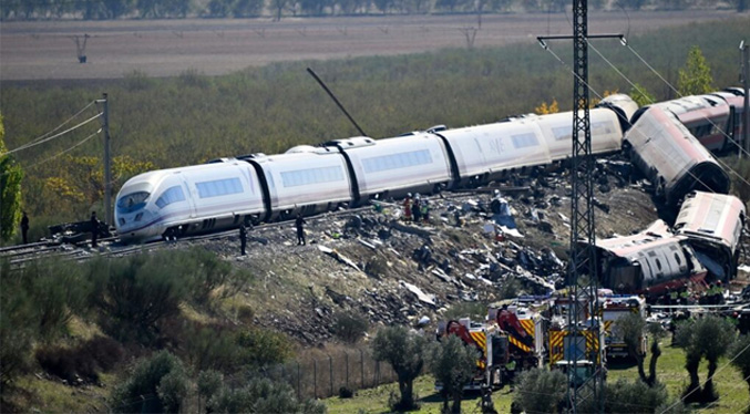 Identifican 13 de los 69 fallecidos en el accidente ferroviario de España