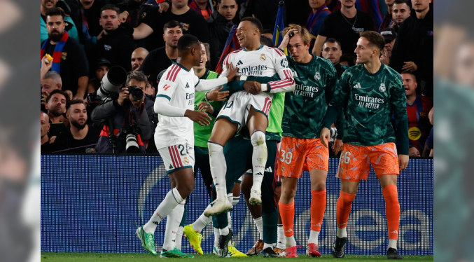 Doblete de Mbappé le da la victoria al Madrid frente al Barça en el clásico