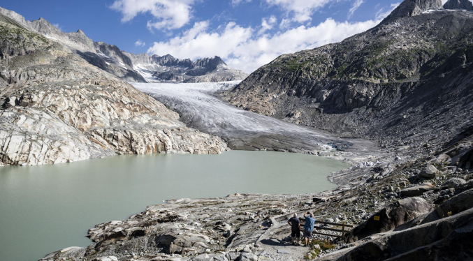 Glaciares suizos pierden 20 % de su volumen en cinco años