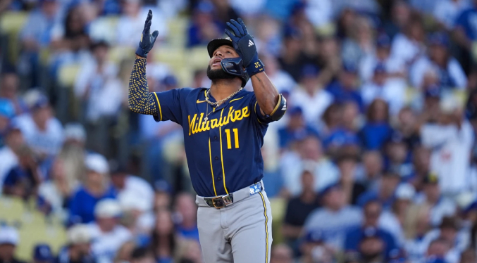 Chourio abre la senda del triunfo de Cerveceros ante Dodgers y están a un triunfo de jugar la Serie Mundial
