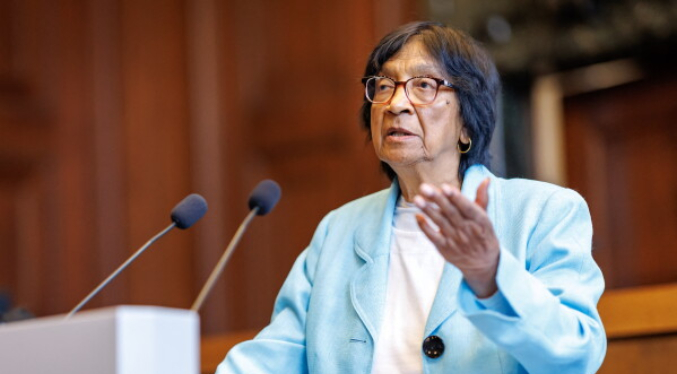 Ganadora del Nobel de la Paz critica sanciones «ilegales» de Trump contra la CPI