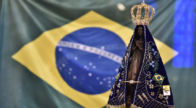 La corte electoral de Brasil ordena borrar mensajes falsos sobre la virgen patrona